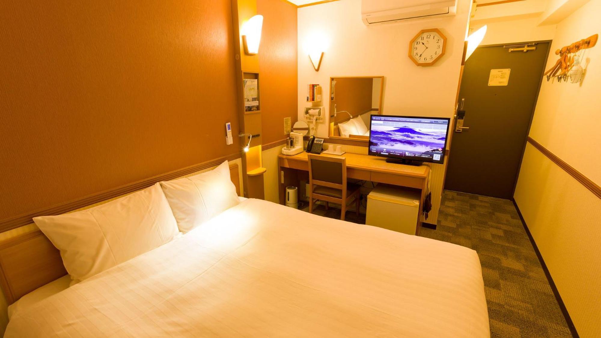 Toyoko Inn Iwaki Ekimae Стая снимка